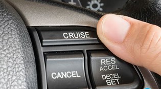 Hiểu rõ về Cruise Control và cách sử dụng